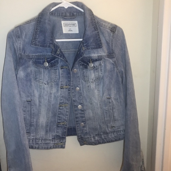 Jean jacket - Picture 3 of 3